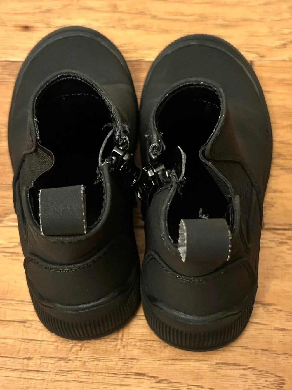 Cat & Jack Toddler Kids Black Slip-On Chelsea Boots Size 9T